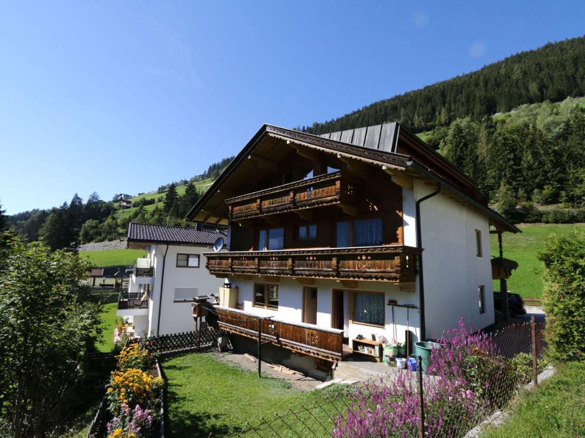 Apartment In Mayrhofen In The Mountains Exteriör bild