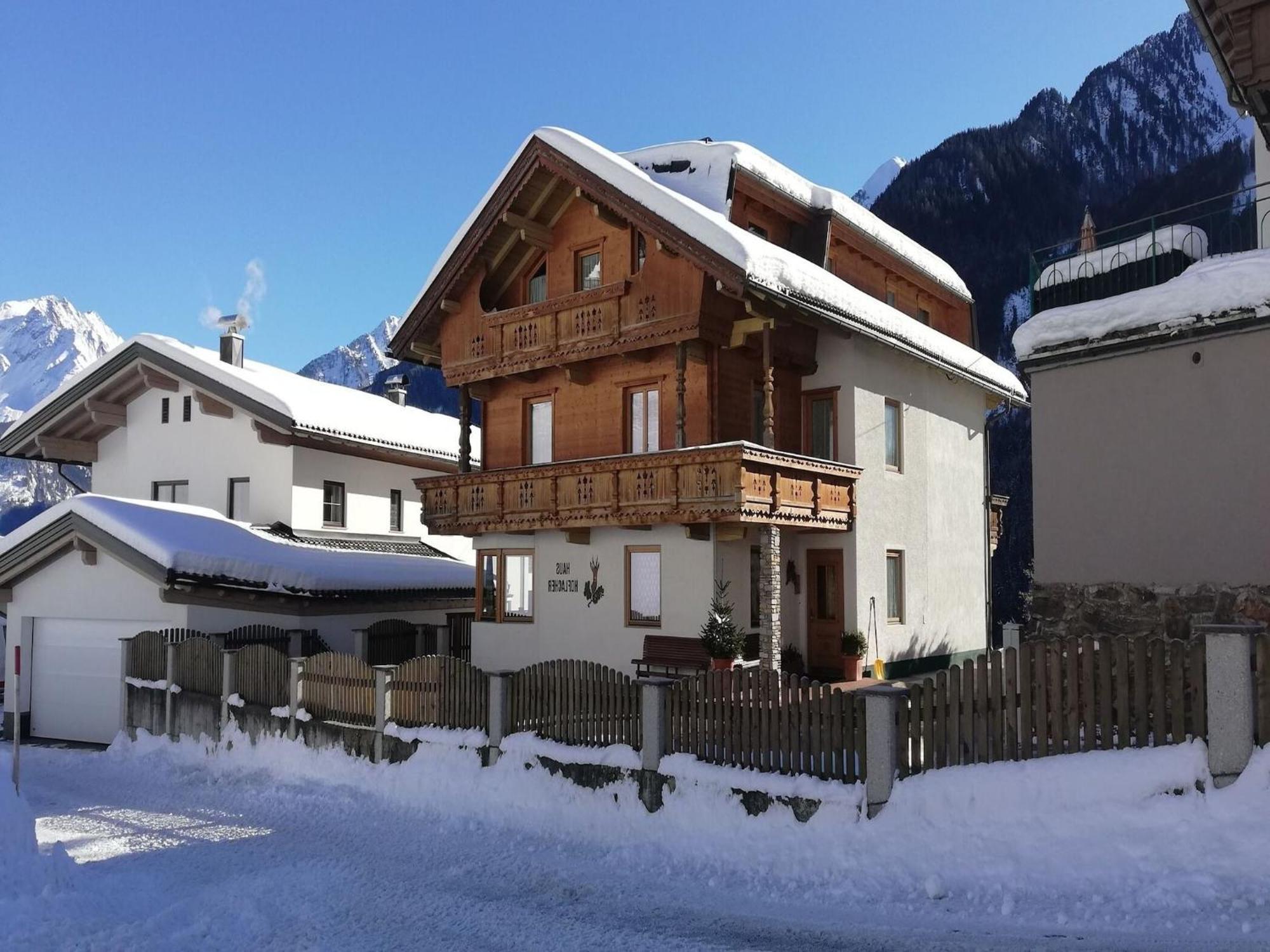 Apartment In Mayrhofen In The Mountains Exteriör bild